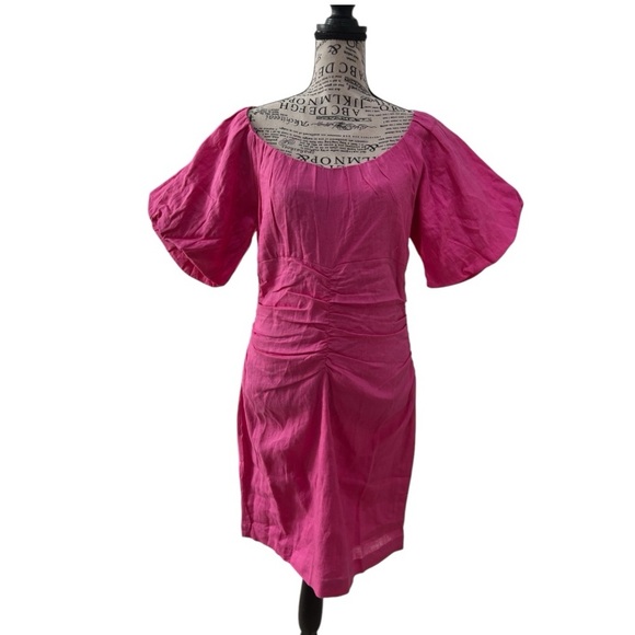 NWT- MINK PINK SAMARA MINI DRESS, size Medium Fuschia color - Picture 5 of 11